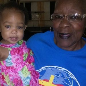 Meet your Posher, Lorraine